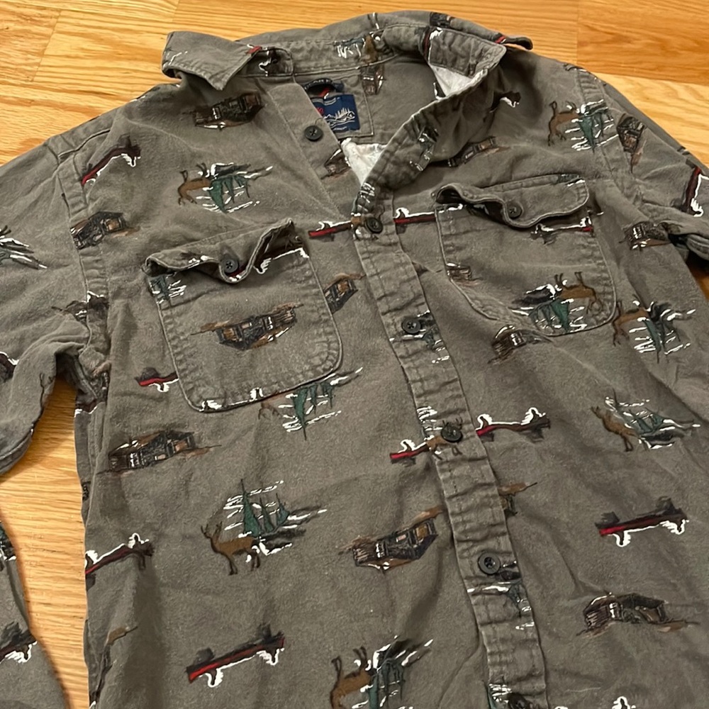 Button up flannel cabin print